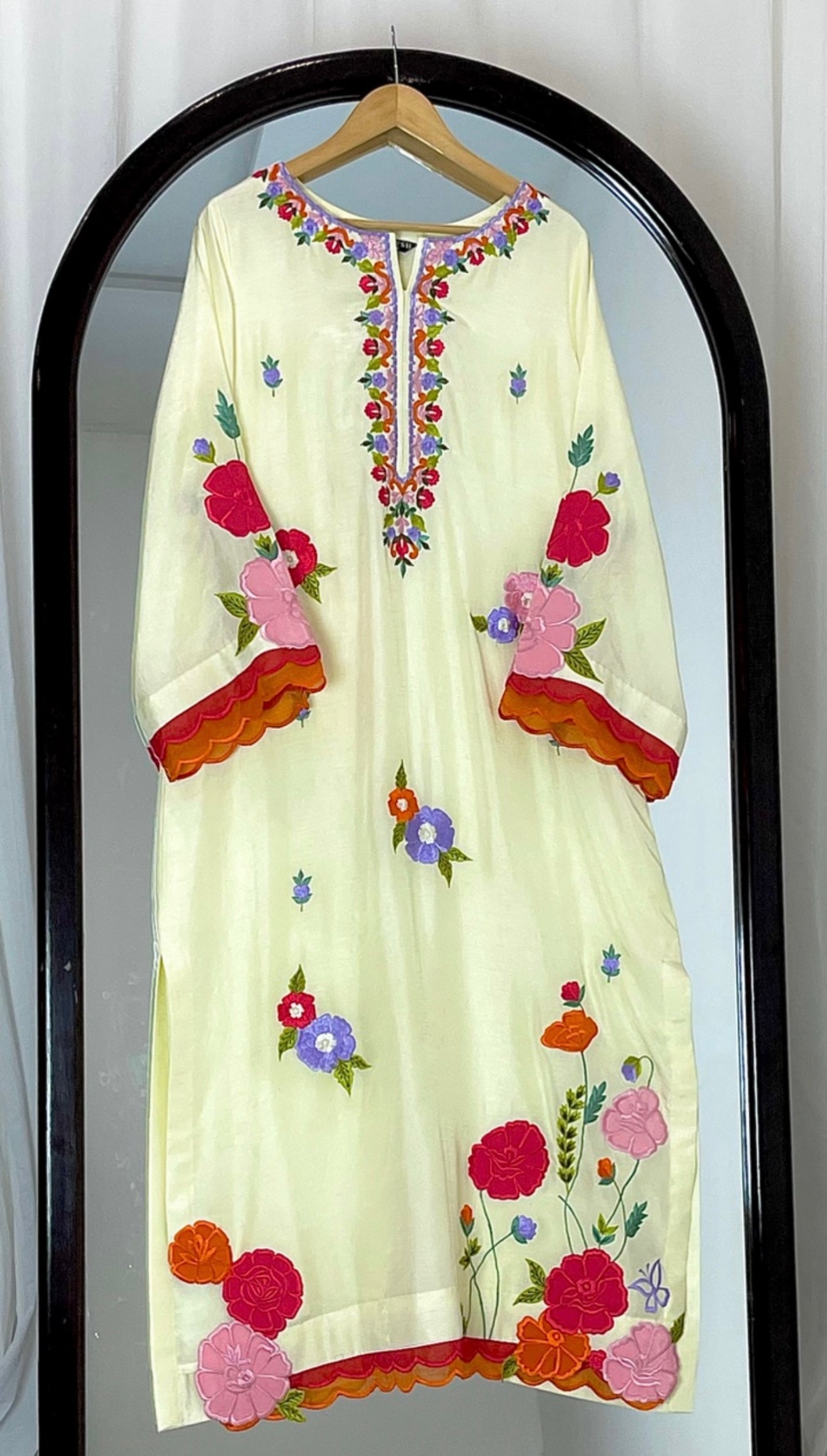 3 Piece - Embroidered Tussle Silk Suit