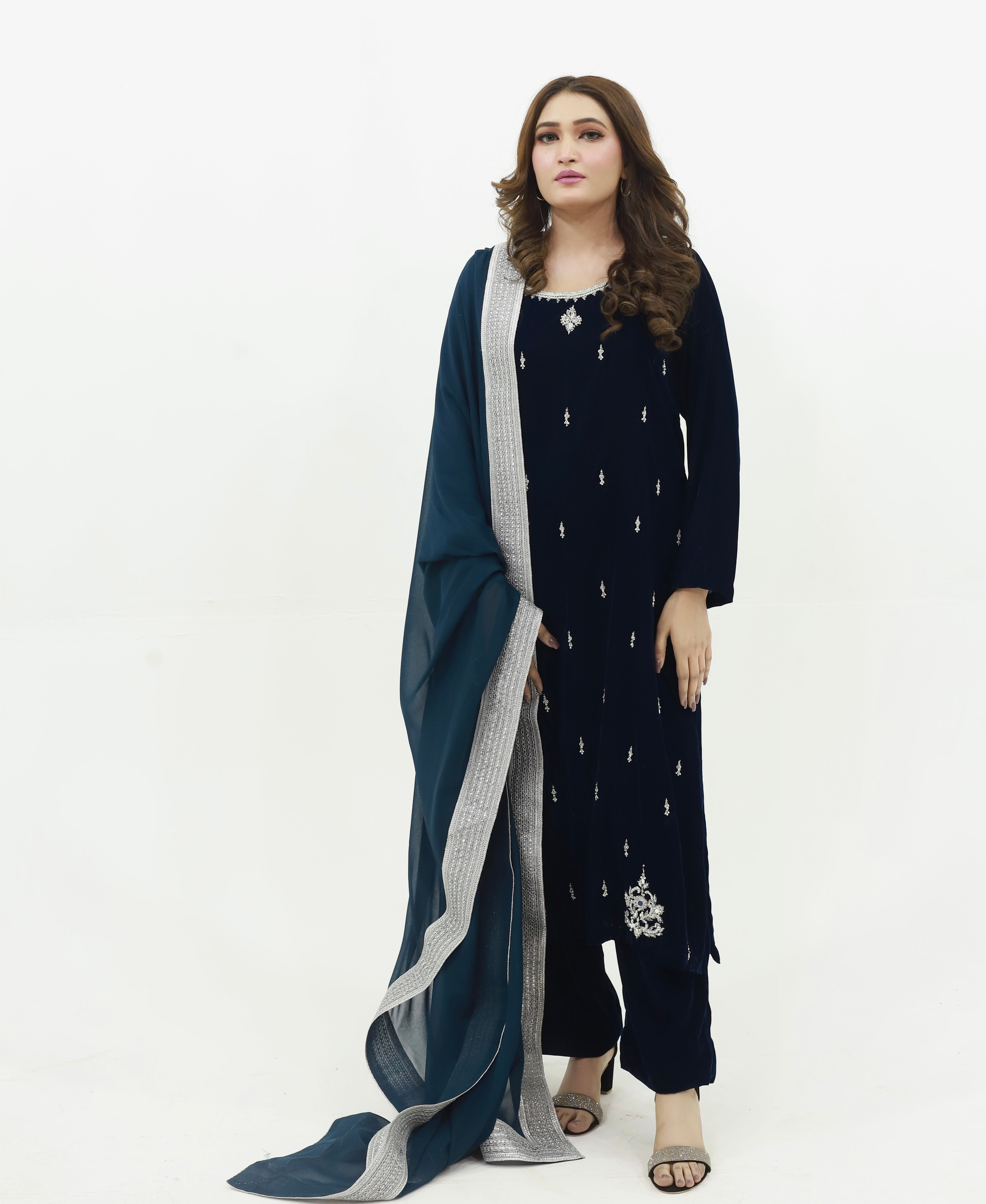 3pc-Velvet Embroidered suit ( ZVT-709 )